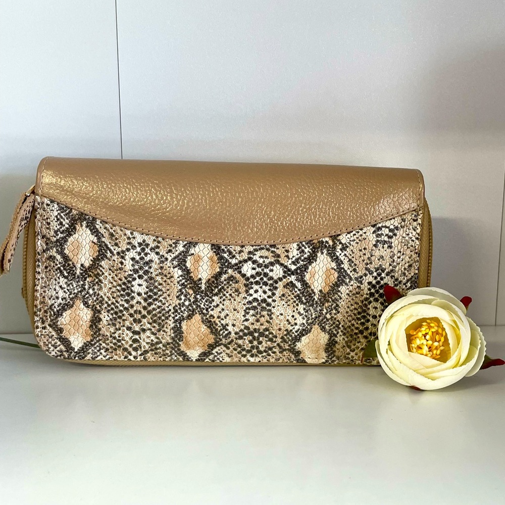 Women wallet